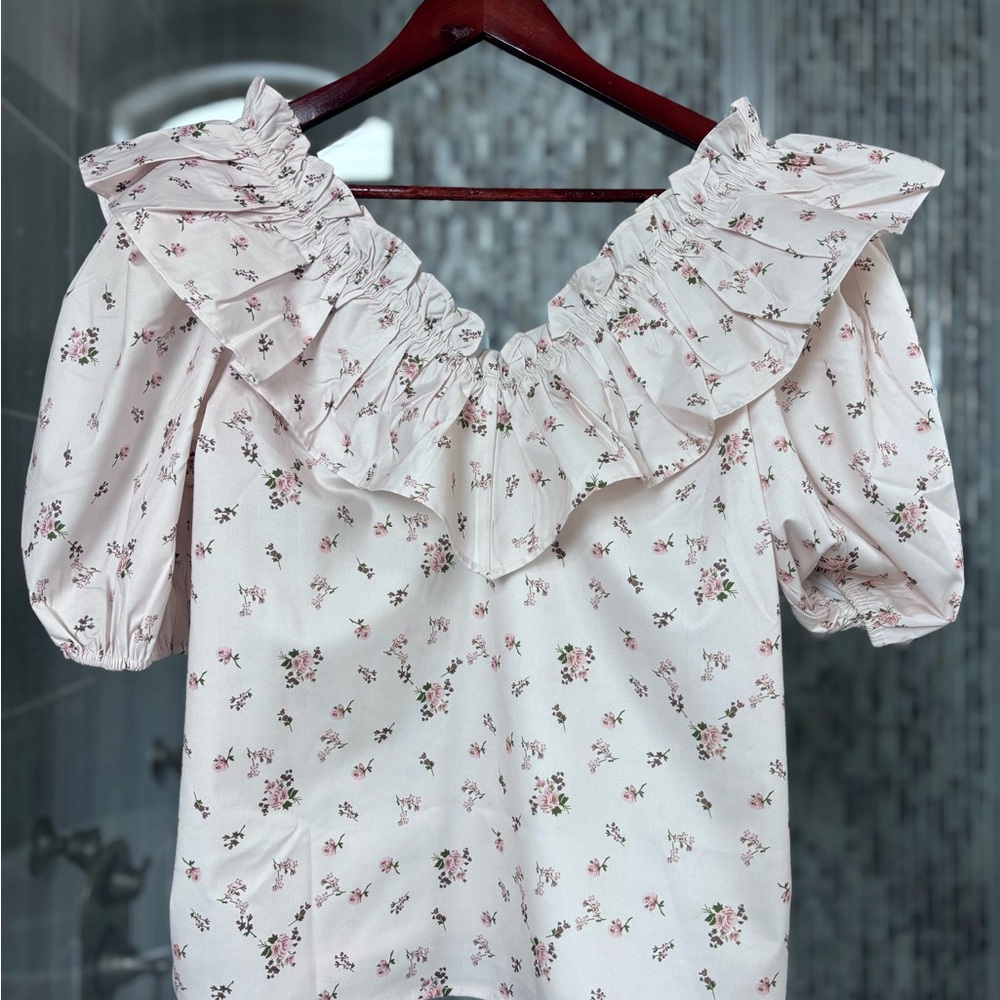 Hyacinth House Floral Ruffle Blouse - Cream
